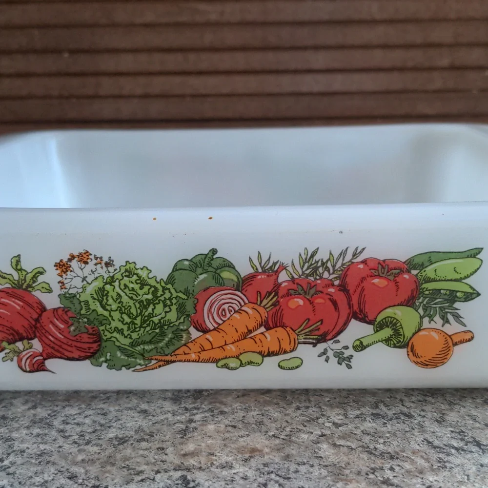 Vintage Jeannette Glasbake Vegetable Medley Square Casserole Dish 8